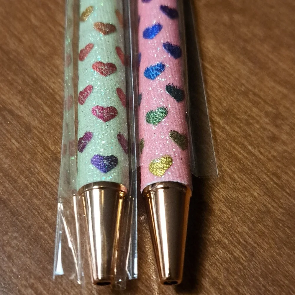 Heart Patterned Party Pens - Pink and Green set of 2/ BUNDLE ONLY